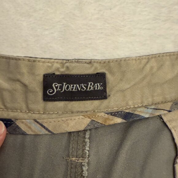 St. John's Bay Men's Shorts - Picture 2 of 7
